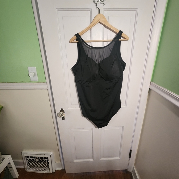 torrid Other - Torrid Mesh Front Swimsuit Size 3X